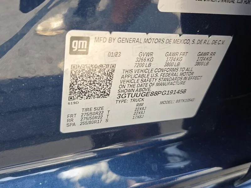 Used 2023 Pacific Blue Metallic GMC Denali image 9