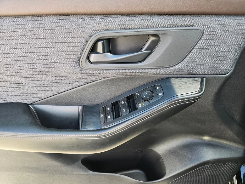 2022 Nissan Rogue S - Photo 22