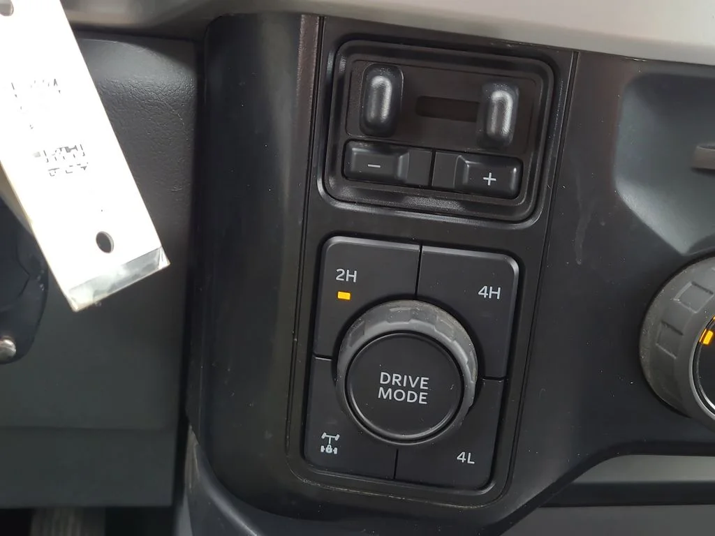 Used 2024 White Ford XLT image 26