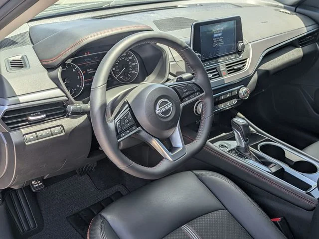 Used 2024 Gray Nissan 2.5 SR image 34