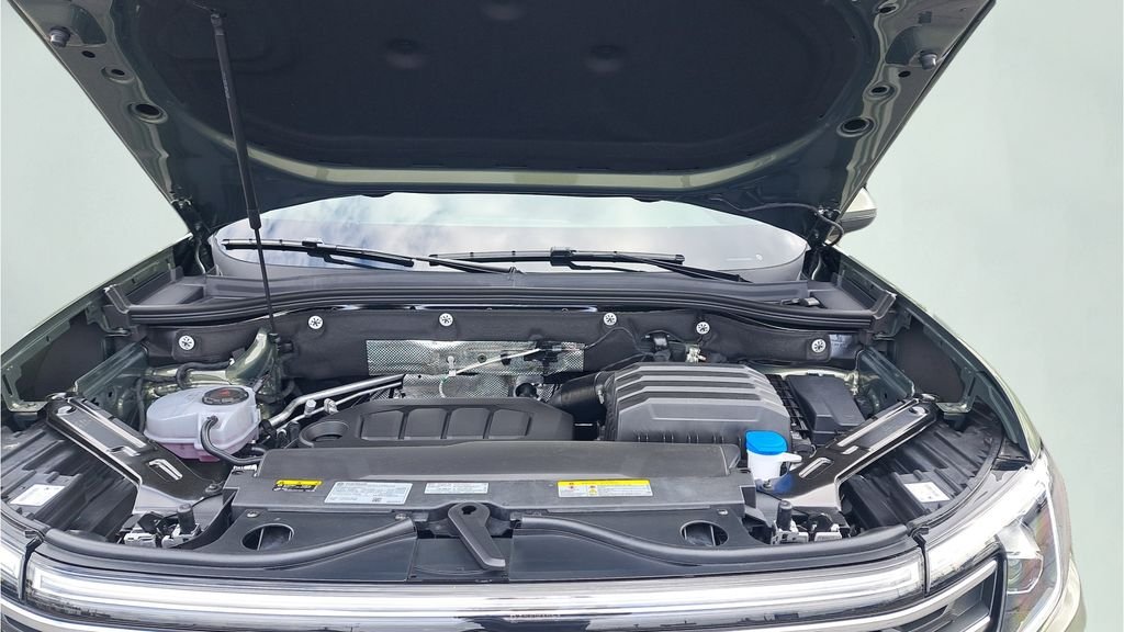 New 2026 Green Volkswagen 2.0T SE w/Technology image 27