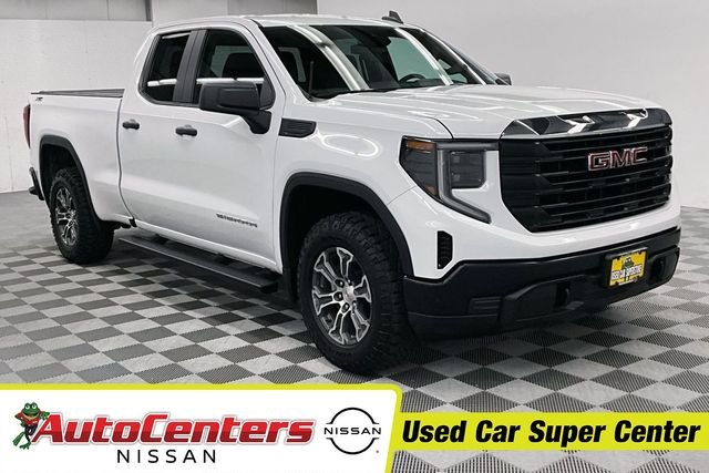 Used 2023 Summit White GMC Pro image 1