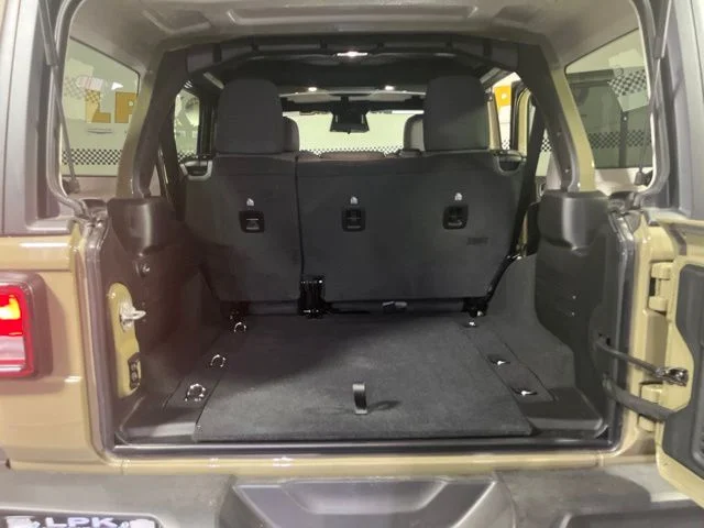 2026 Jeep Wrangler 4-Door Willys - Photo 29