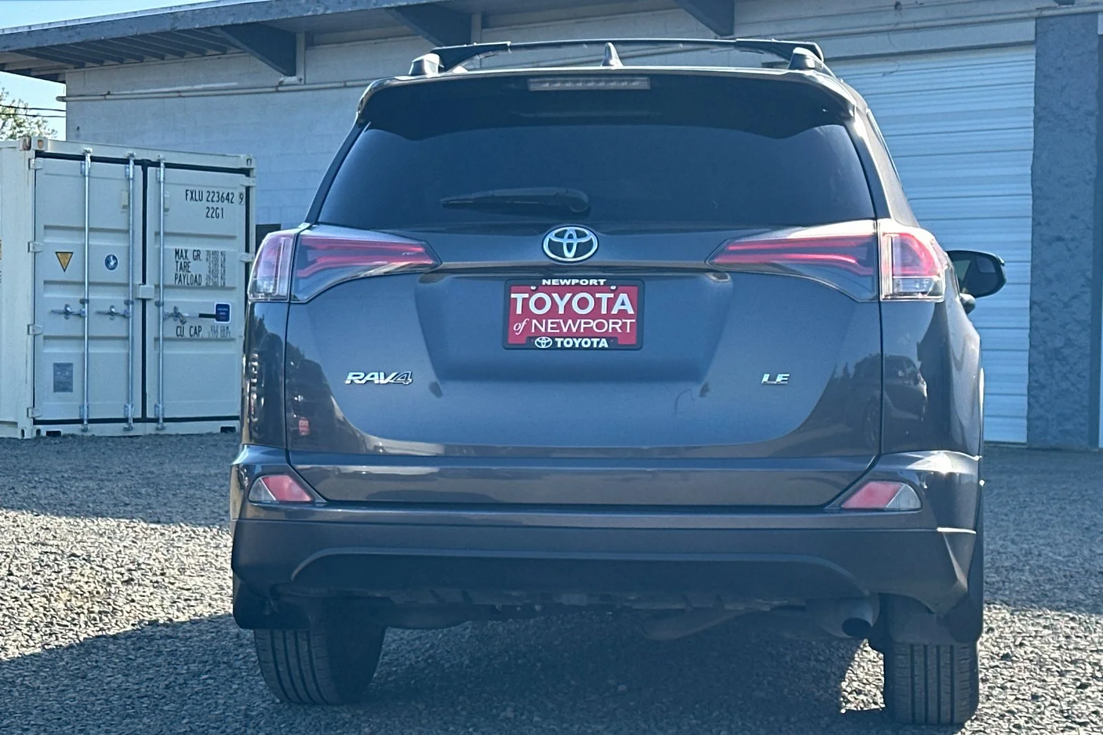 Used 2018 Gray Toyota LE image 5