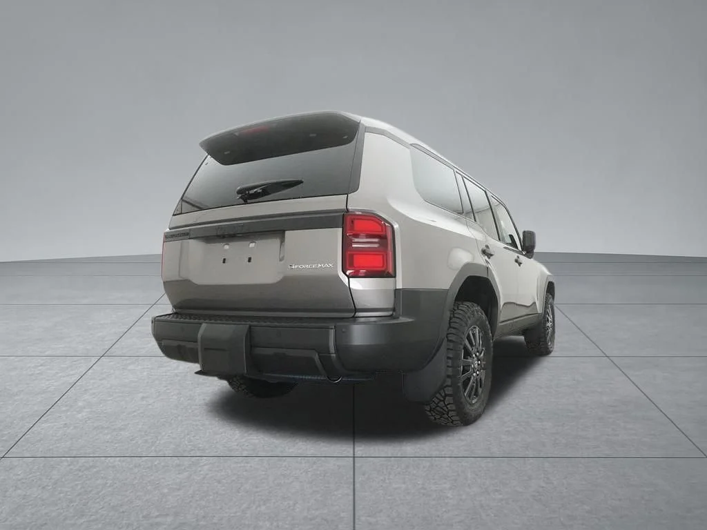 Used 2025  Toyota 1958 image 28