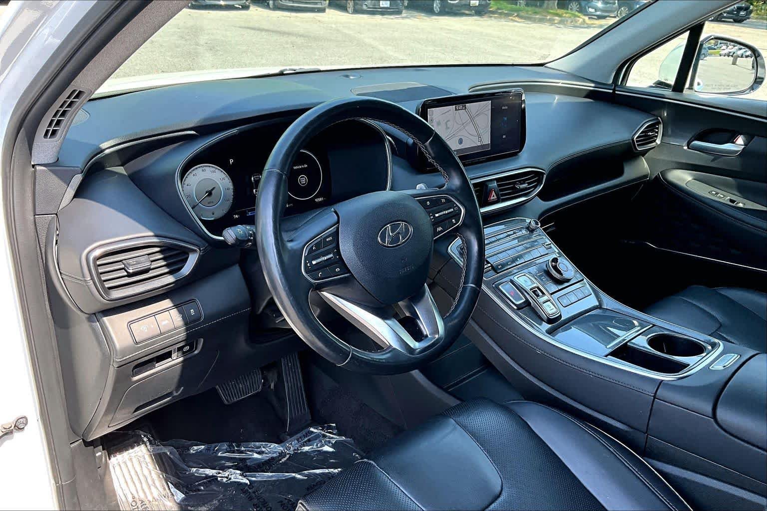 Used 2022 Quartz White Hyundai Limited image 18