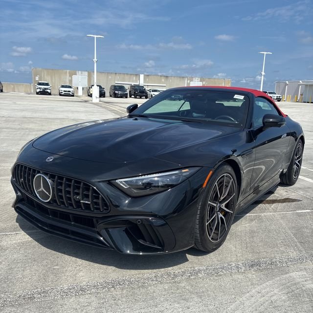 2022 Mercedes-Benz SL Mercedes-AMG SL 63 4MATIC+'s photo