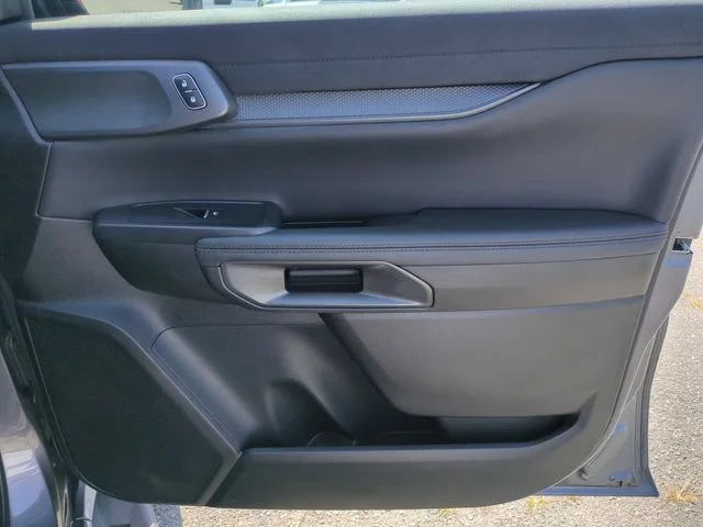 Used 2024 Gray Ford Raptor image 32
