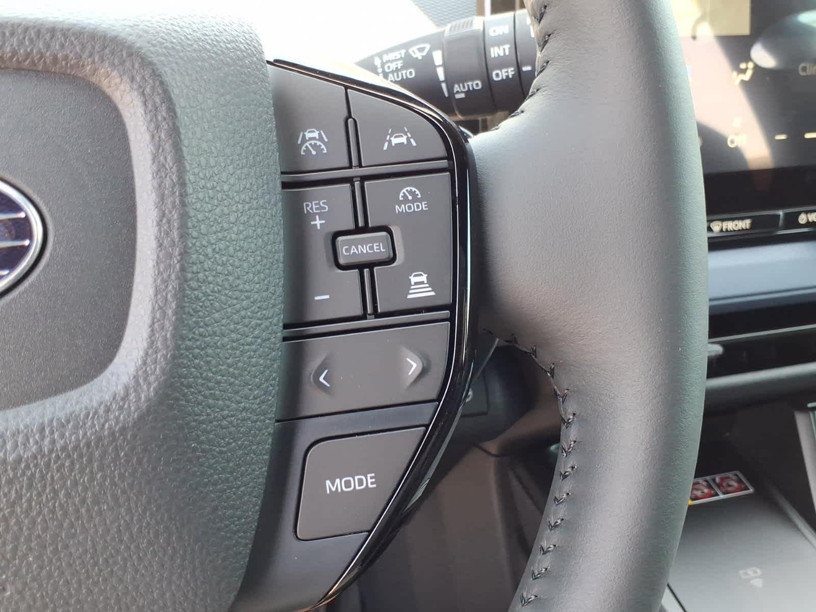 New 2026 CRYSTAL BLACK SILICA Subaru Touring image 37