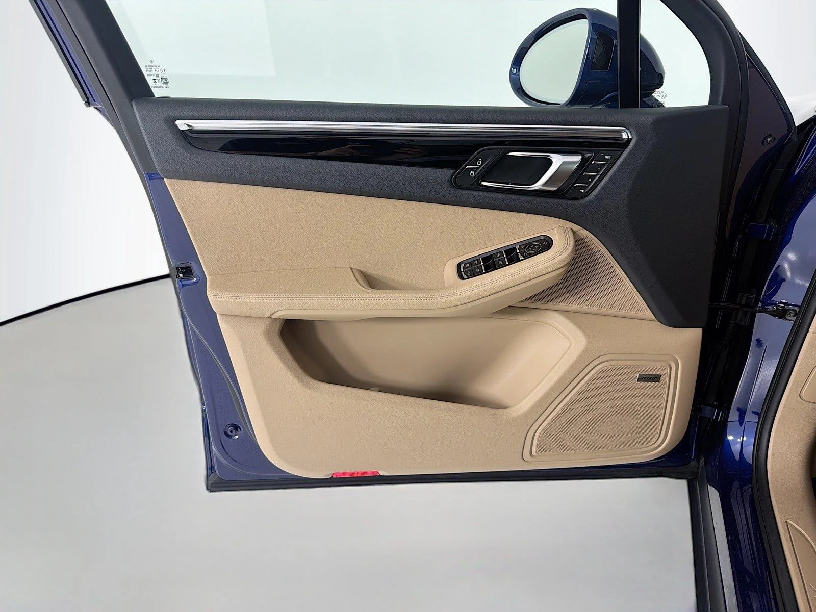 Certified Used 2026  Porsche  image 6