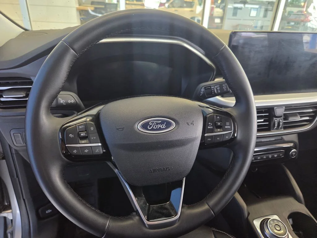 Used 2024 Iconic Silver Metallic Ford Platinum image 36