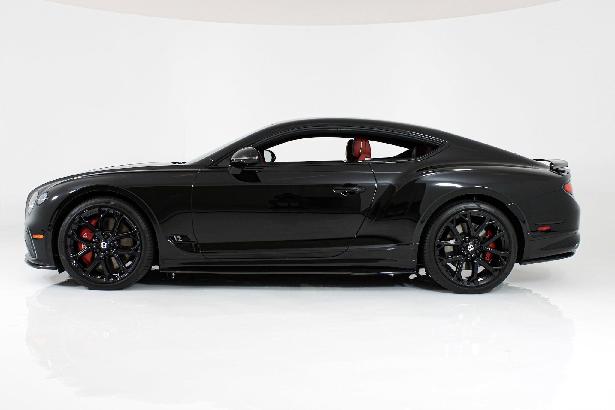 Used 2024 Black Bentley  image 3