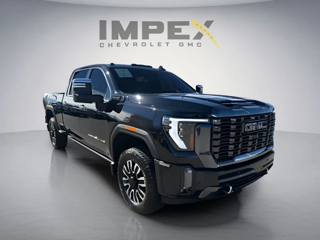 Used 2024 Onyx Black GMC Denali Ultimate image 8
