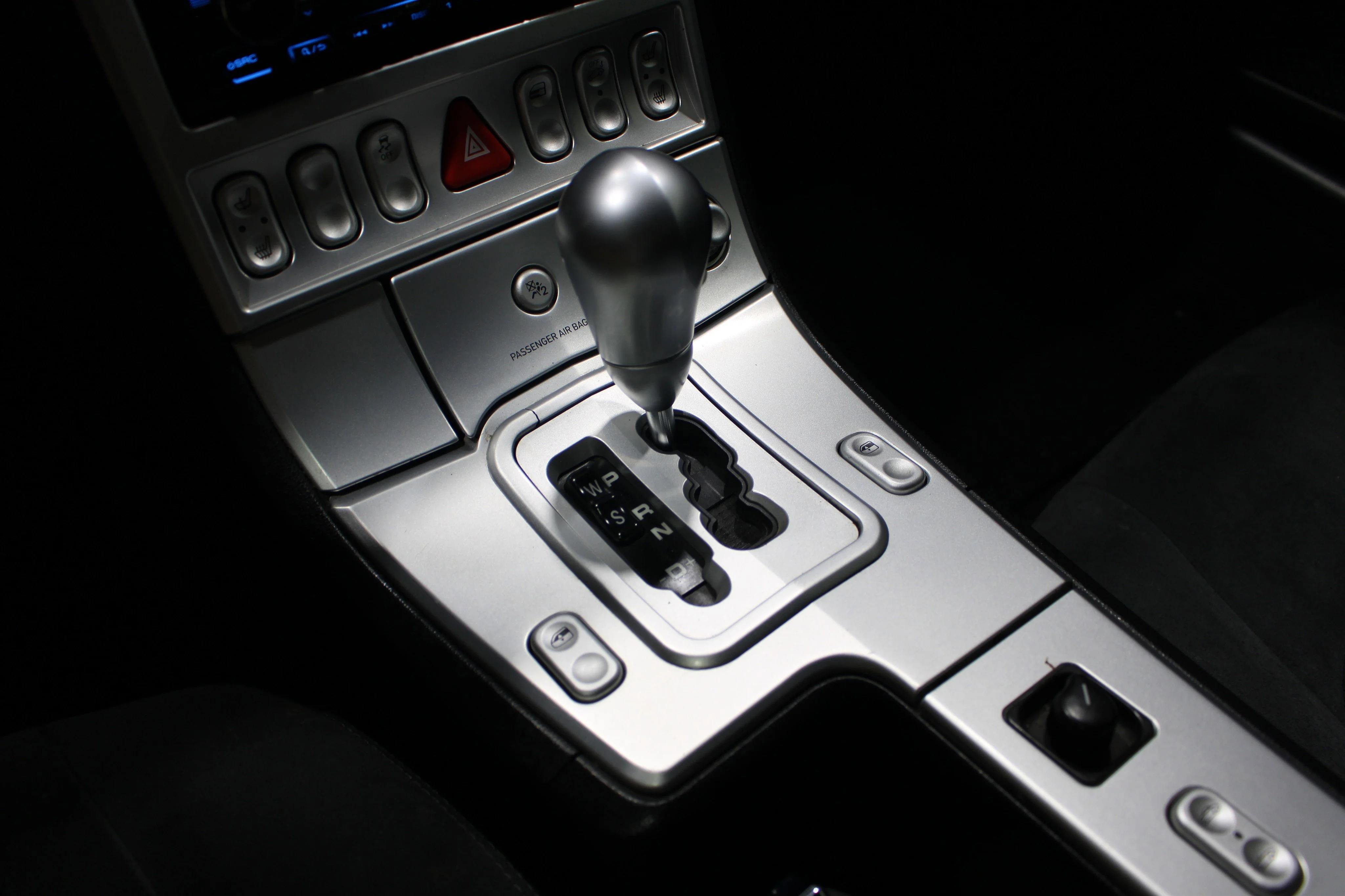 Used 2005 Black Chrysler SRT6 image 12
