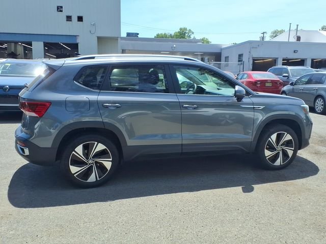 Certified Used 2023 Gray Volkswagen 1.5T SE image 9