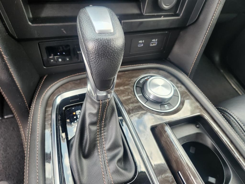 Used 2023 Red Nissan Platinum image 20