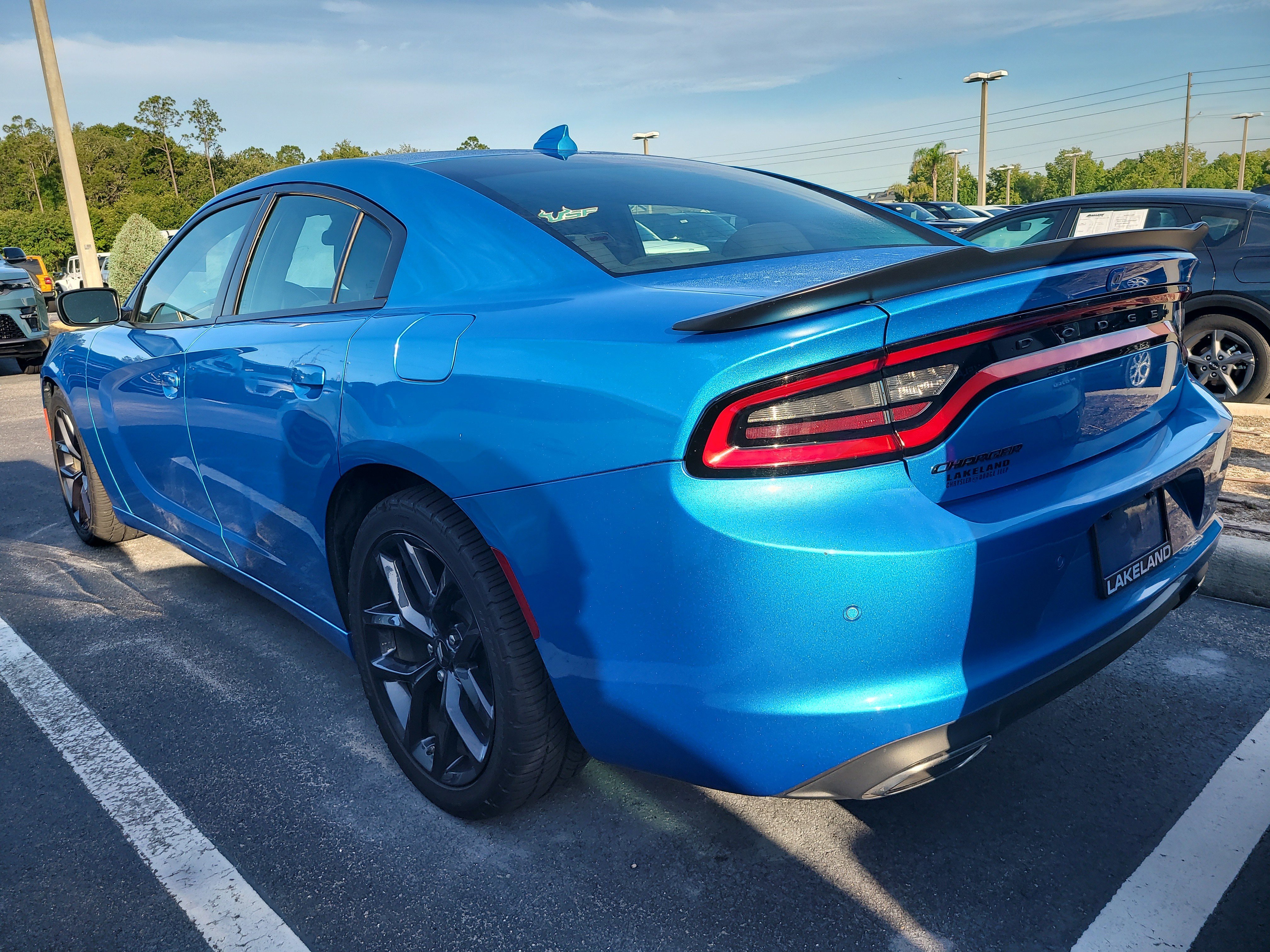 Used 2023 B5 Blue Pearlcoat Dodge SXT image 6