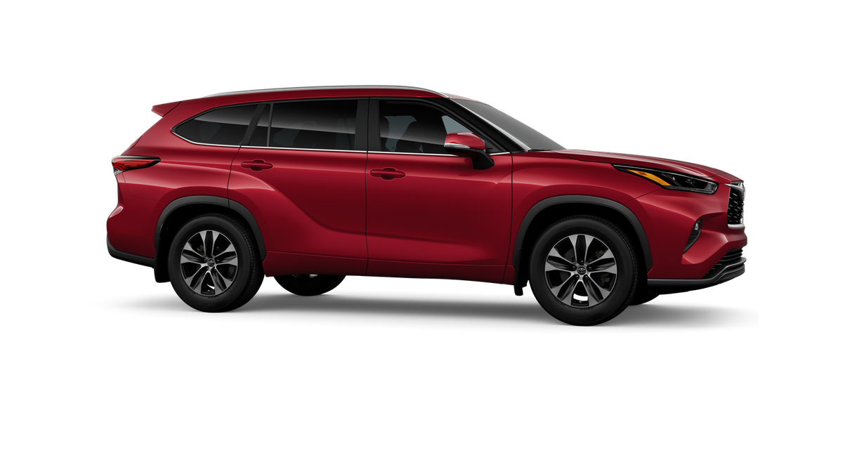 New 2026 Ruby Flare Pearl Toyota XLE image 13