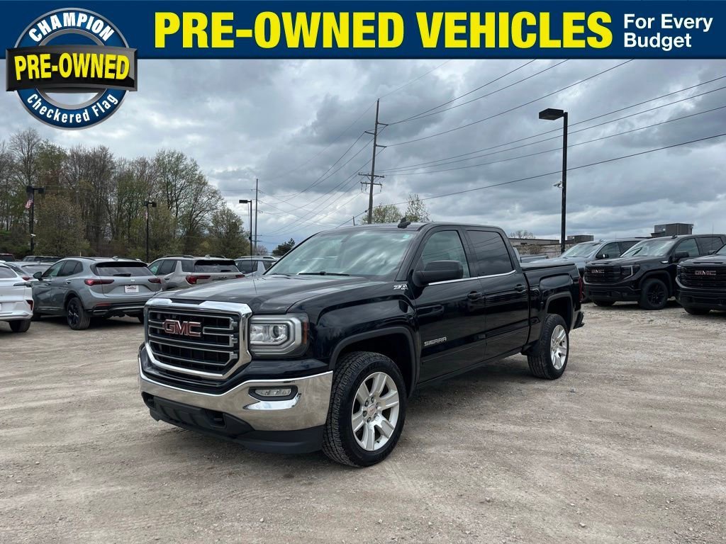 2016 GMC Sierra 4WD Crew Cab Short Box SLE's photo