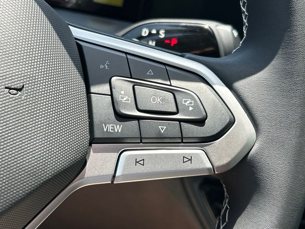 New 2026 White Volkswagen 2.0T SE image 27