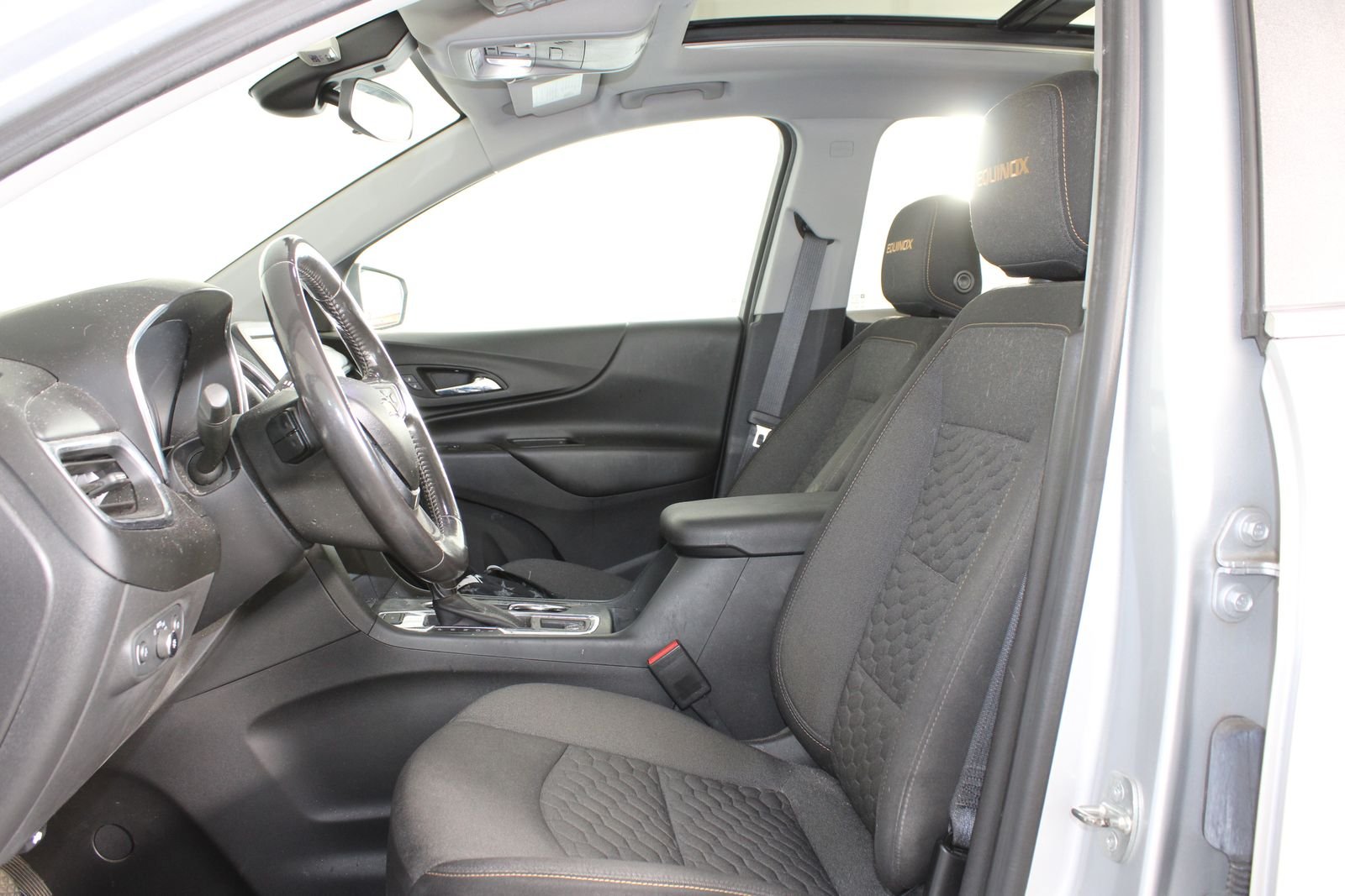 Used 2021 Silver Chevrolet LT image 8