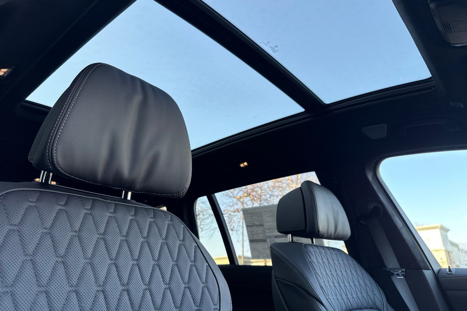 2026 BMW X7 M60i - Photo 15