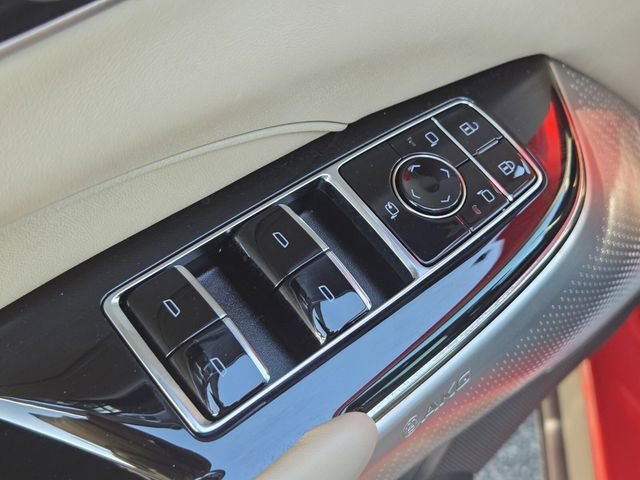 2025 Cadillac LYRIQ Luxury 3 - Photo 19