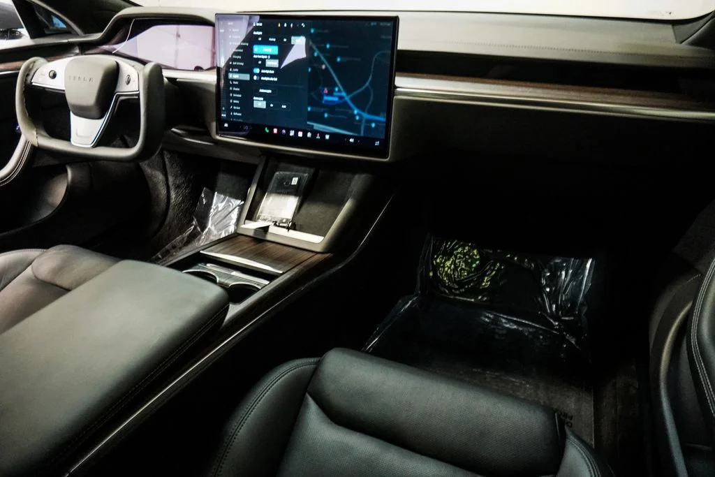 Used 2021 Gray Tesla Long Range image 10