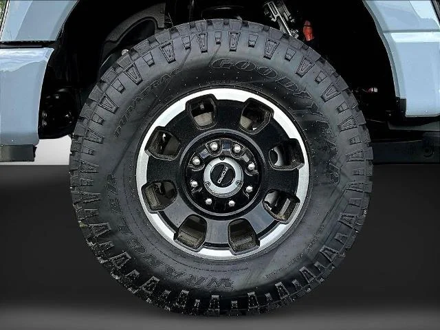 2026 Ford F-350 Super Duty Platinum - Photo 47