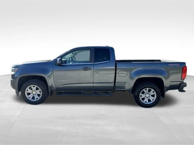 Used 2015 Gray Chevrolet LT image 4