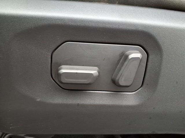 New 2026 Anvil Clear-Coat Exterior Paint Jeep Mojave image 15