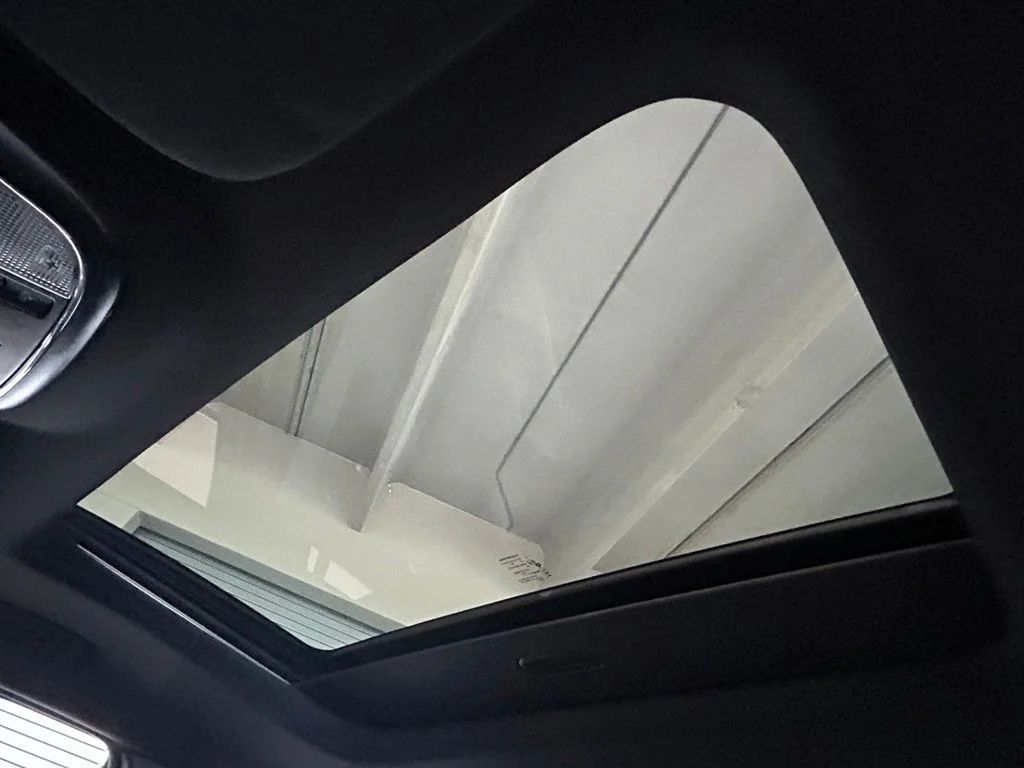 Used 2020 Bright White Clearcoat Jeep Altitude image 26