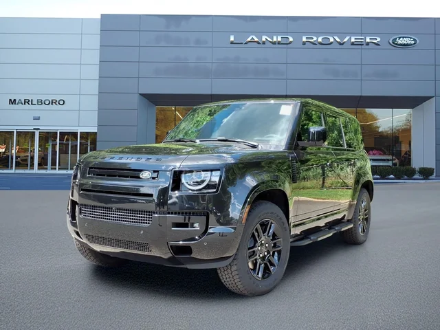 2026 Land Rover Defender 110 X-Dynamic SE