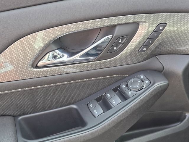 Used 2022 Silver Ice Metallic Chevrolet Premier image 38