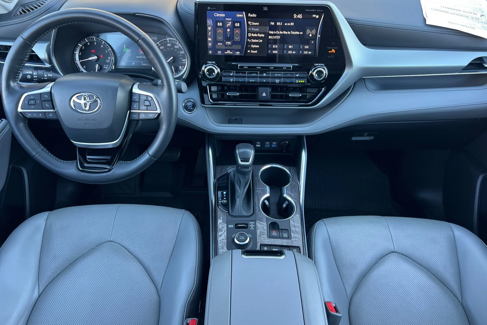 Certified Used 2022 Wind Chill Pearl Toyota Platinum image 14