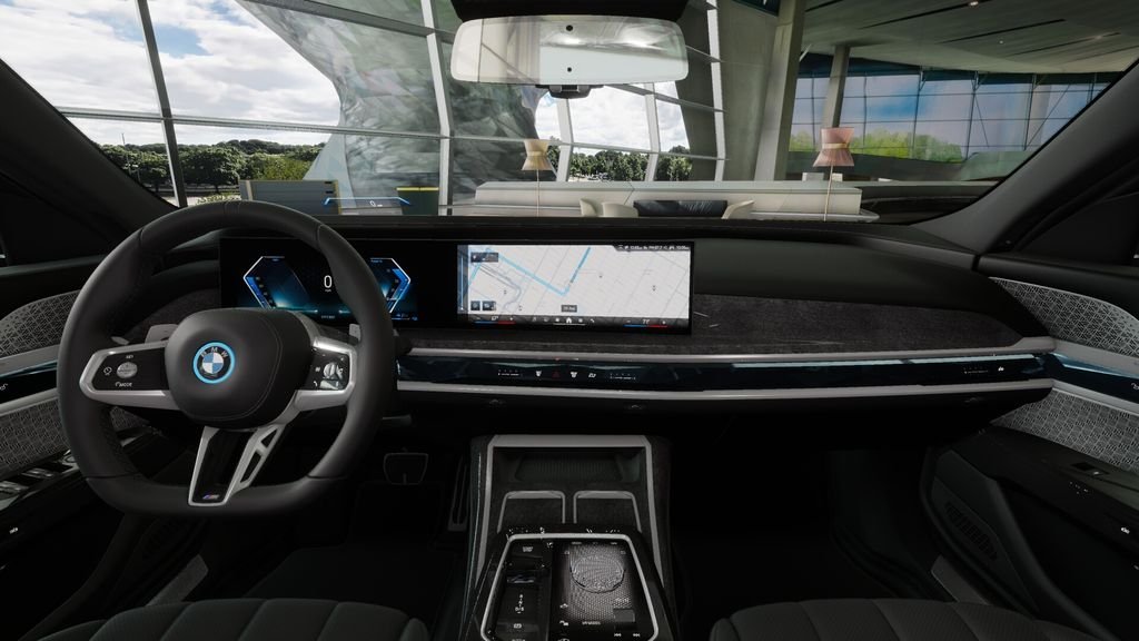 2026 BMW 7 Series 750e - Photo 37
