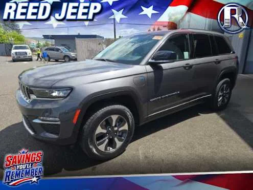 2022 Jeep Grand Cherokee 4xe 4x4's photo
