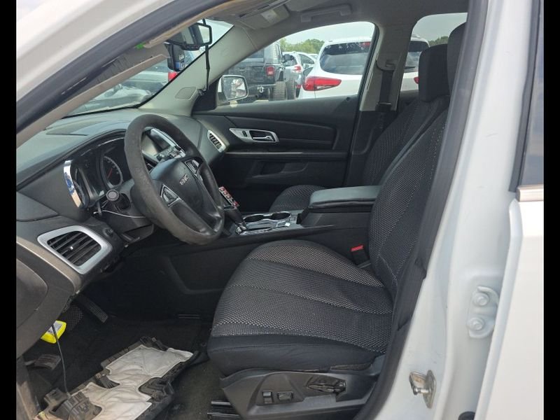 Used 2017 Summit White GMC SLE image 10