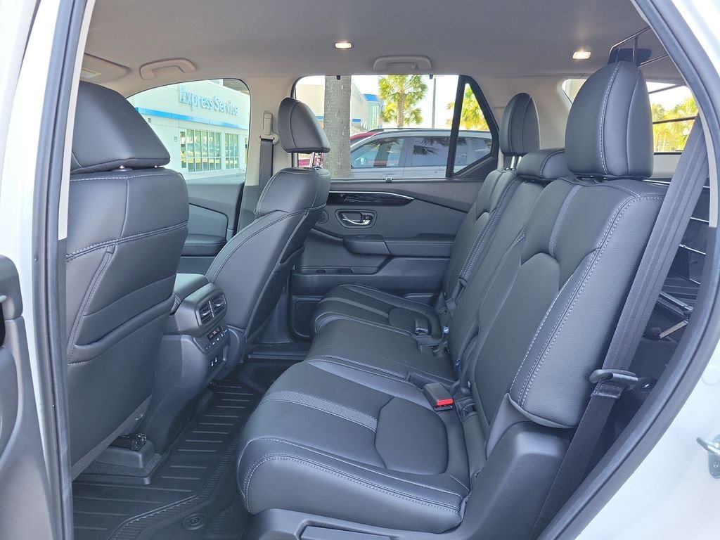 Used 2026 Platinum White Honda EX-L image 15
