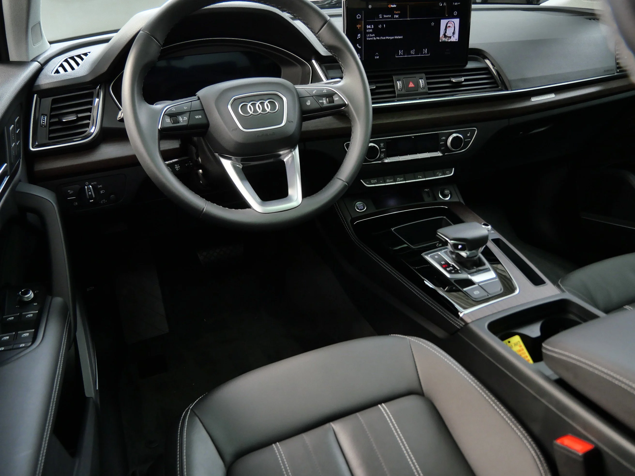 Used 2023 Audi Q5 Premium Plus with VIN WA1EAAFY1P2037928 for sale in Minnetonka, Minnesota