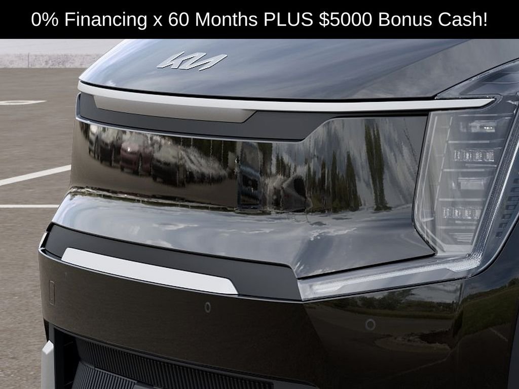 New 2026 Black Kia Wind image 12