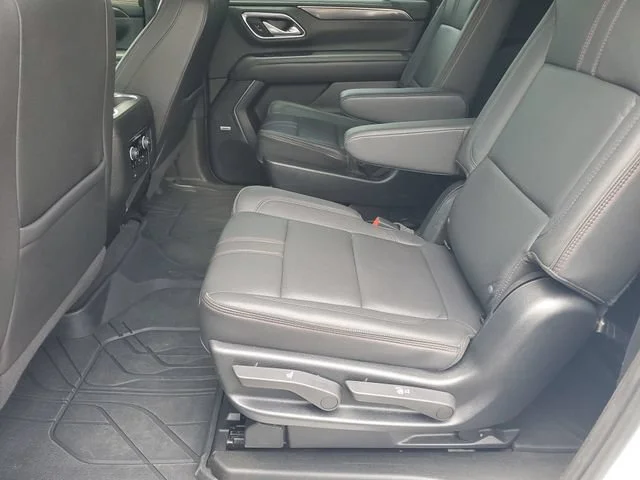 Used 2022 Summit White Chevrolet RST image 22