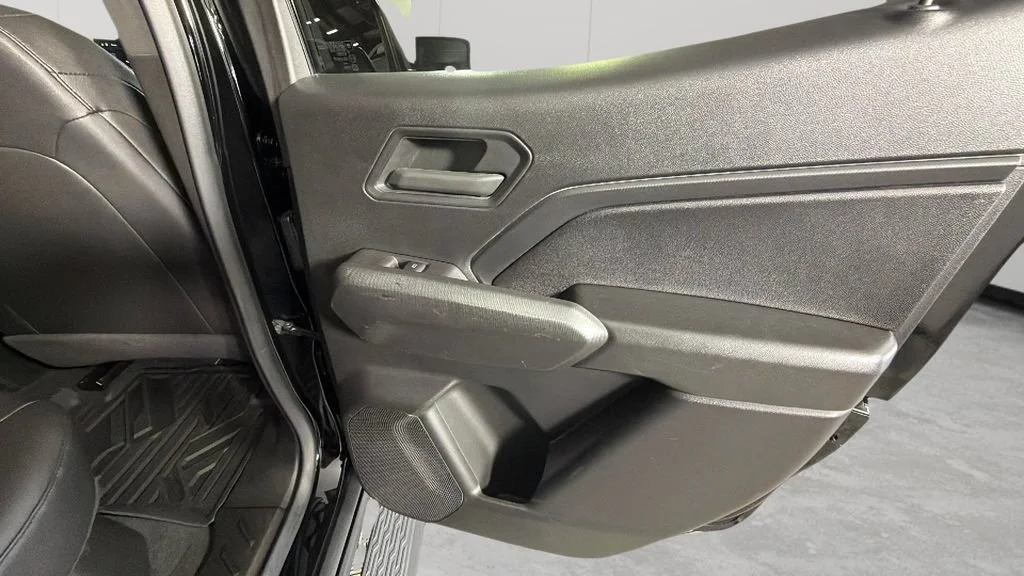 Used 2023 Black Chevrolet Trail Boss image 32
