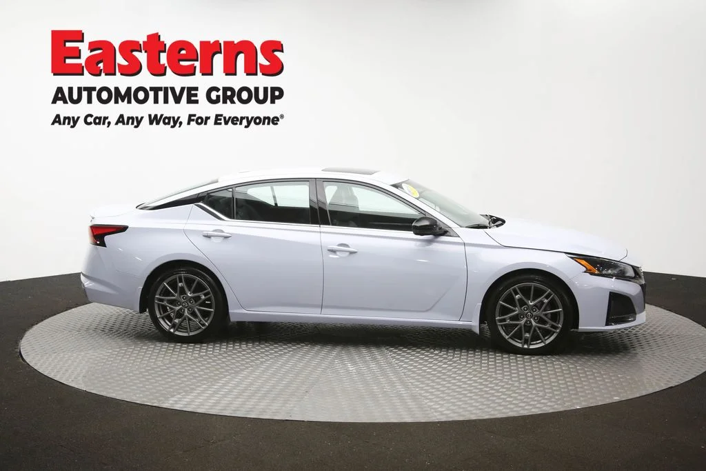 Used 2023 Gray Nissan 2.0 SR image 47