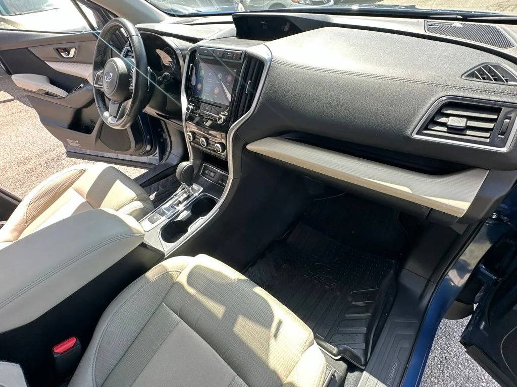 Used 2022 Blue Subaru Premium image 33