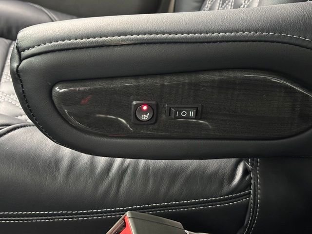 New 2026 Onyx Black GMC Explorer Limited SE image 40