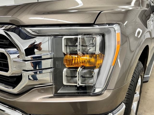 Used 2023 Gray Ford XLT image 9
