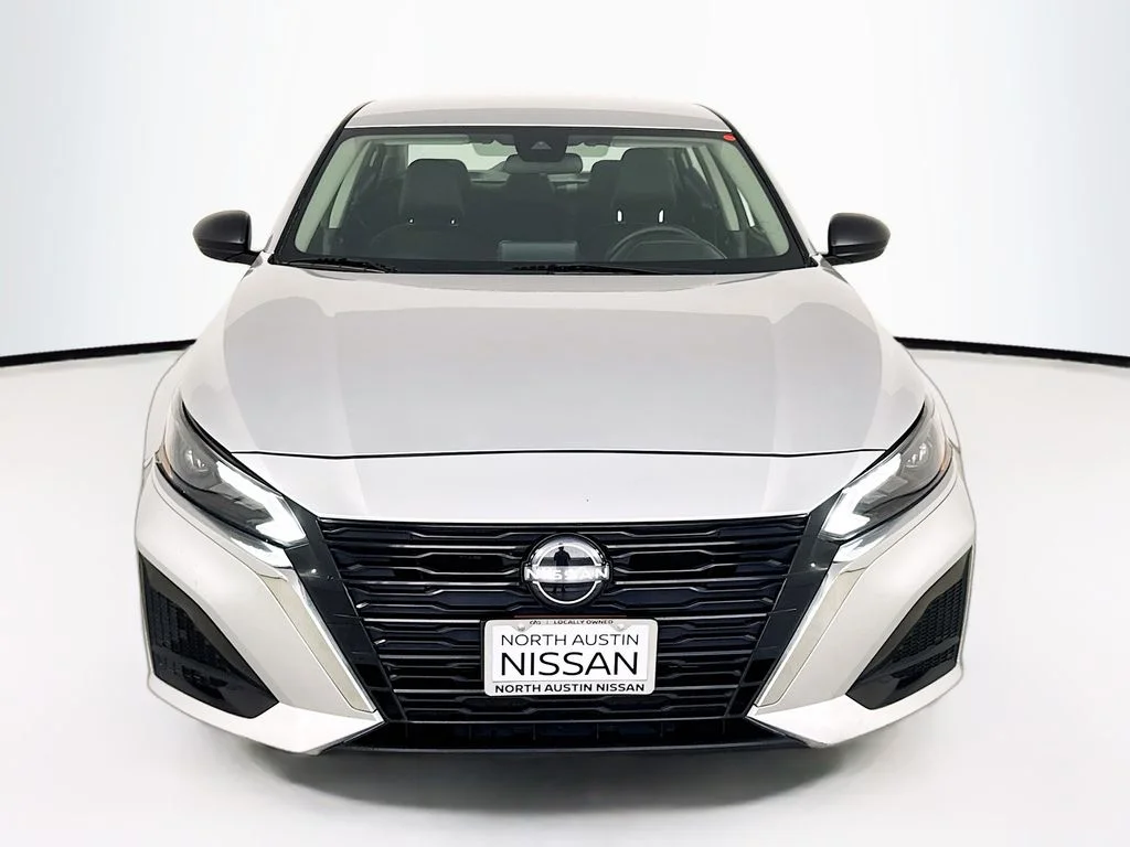 Certified Used 2024 Silver Nissan 2.5 SV image 40