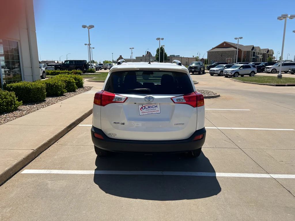 Used 2013 Blizzard Pearl Toyota Limited image 7