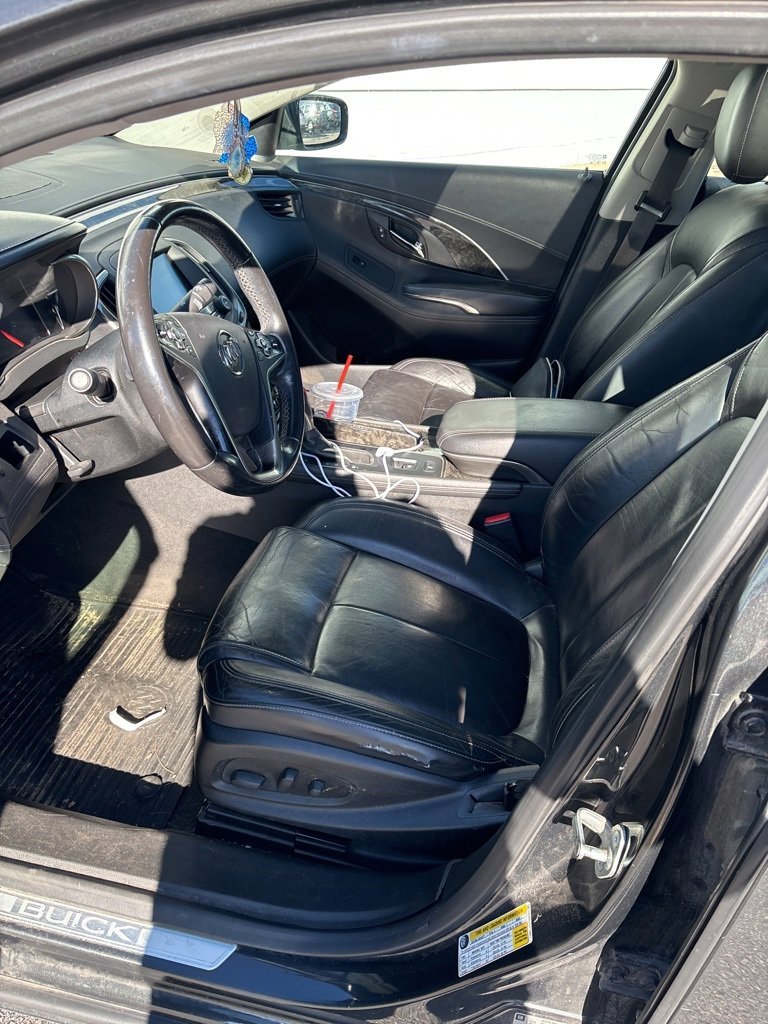2014 Buick LaCrosse Leather photo 3